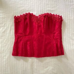 ❌ SOLD‼️ Red lace corset
